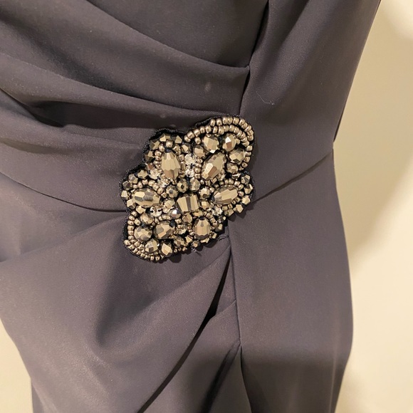 Alex Evenings Ruched Sleeveless Cocktail Dress - Picture 3 of 4